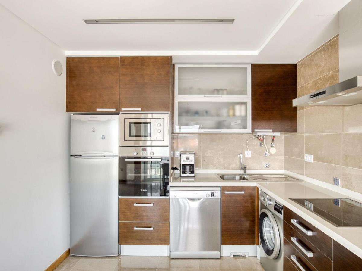 Modern Holiday Home In Salir Do Porto With Swimming Pool Salir de Porto Esterno foto