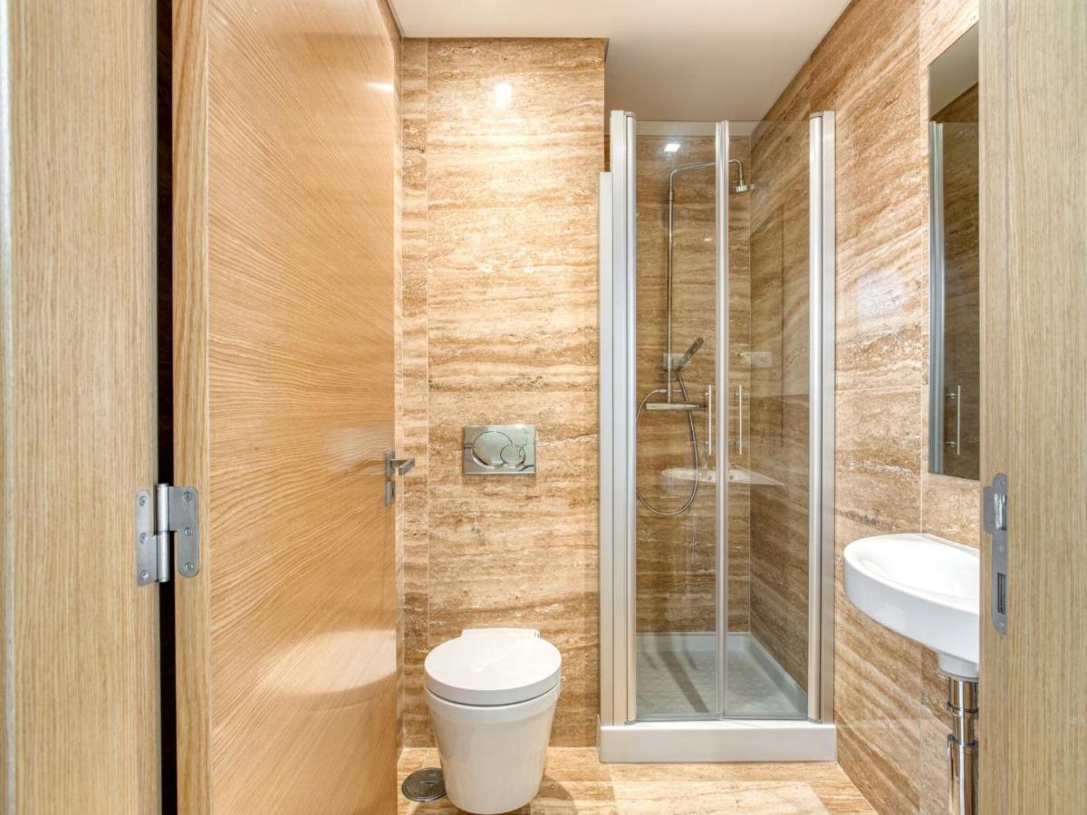 Modern Holiday Home In Salir Do Porto With Swimming Pool Salir de Porto Esterno foto