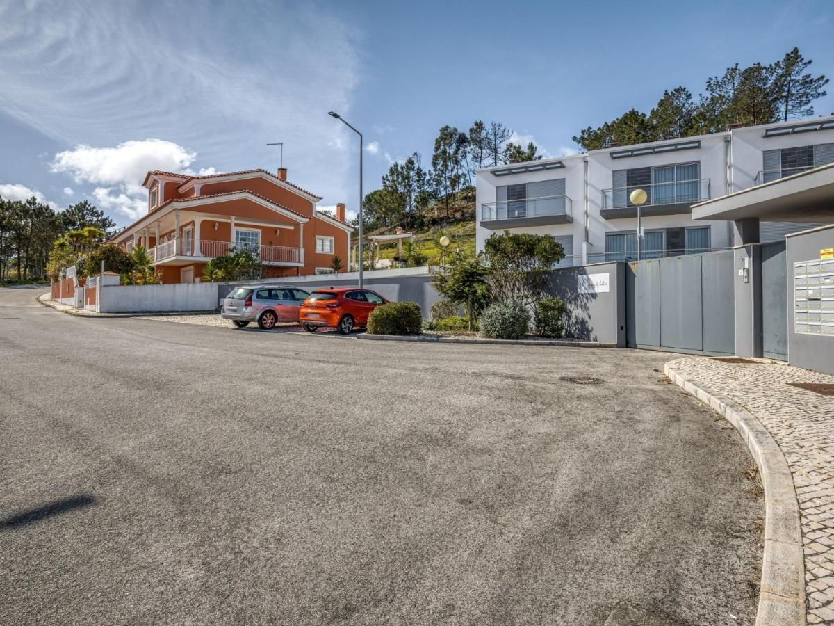 Modern Holiday Home In Salir Do Porto With Swimming Pool Salir de Porto Esterno foto