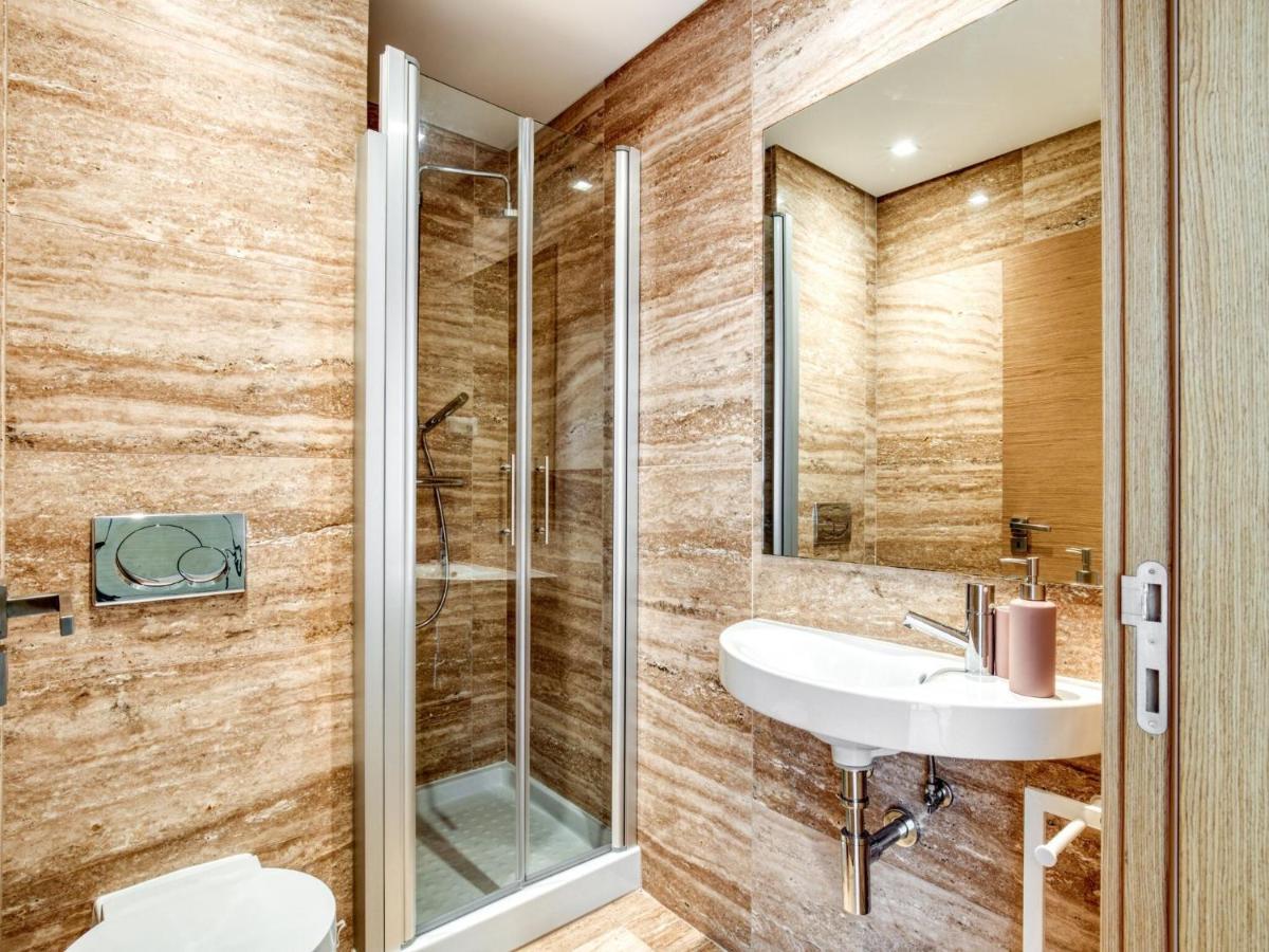 Modern Holiday Home In Salir Do Porto With Swimming Pool Salir de Porto Esterno foto