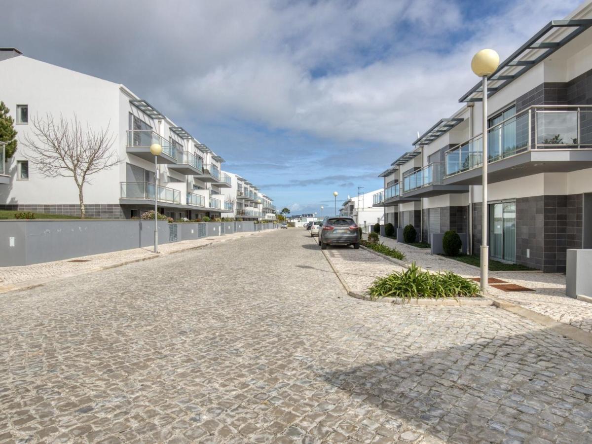 Modern Holiday Home In Salir Do Porto With Swimming Pool Salir de Porto Esterno foto